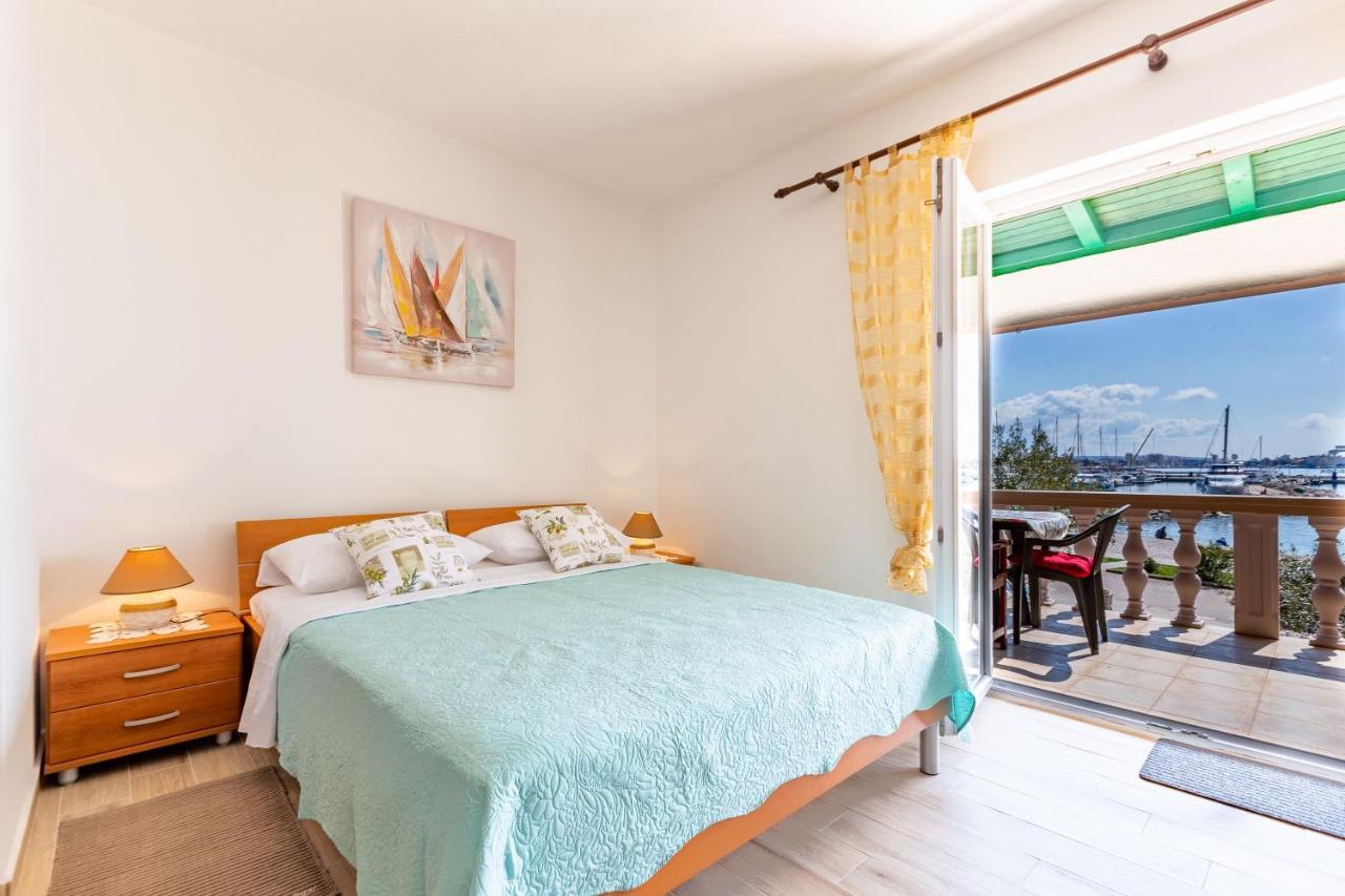 Mare-More Studio W Balcony And Beach Front And View Zadar Exteriér fotografie